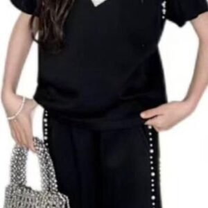 complete top and trousers for girls